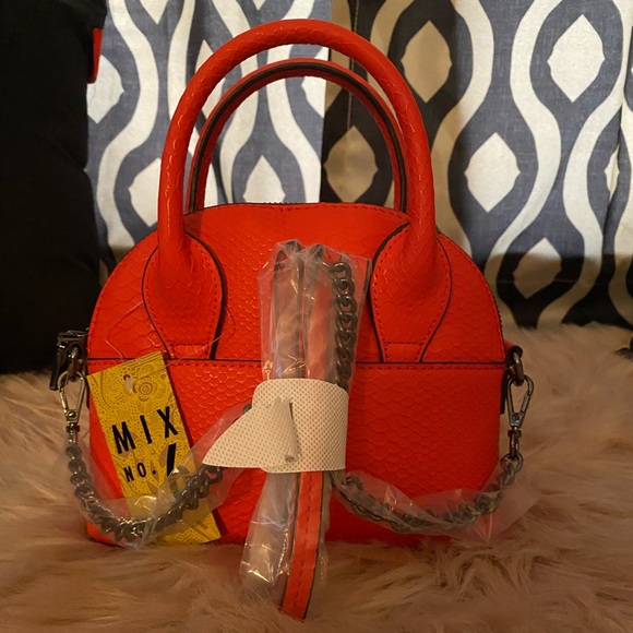 ๐๐ Mix No. 6 Coral mini satchel ๐๐ - Picture 6 of 11